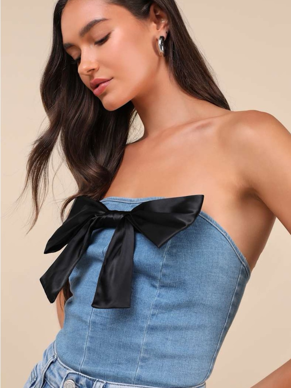 Lulus Flirty Admiration Light Wash Denim Bow Strapless Crop Top, XL